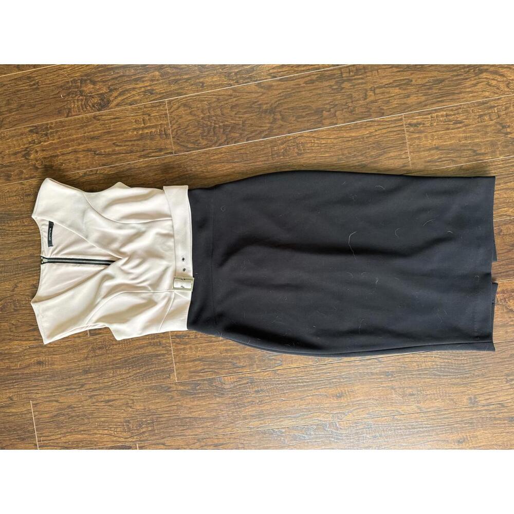 Elegant Two-Tone Dress by Portmans -US size 4, Aus Size 8